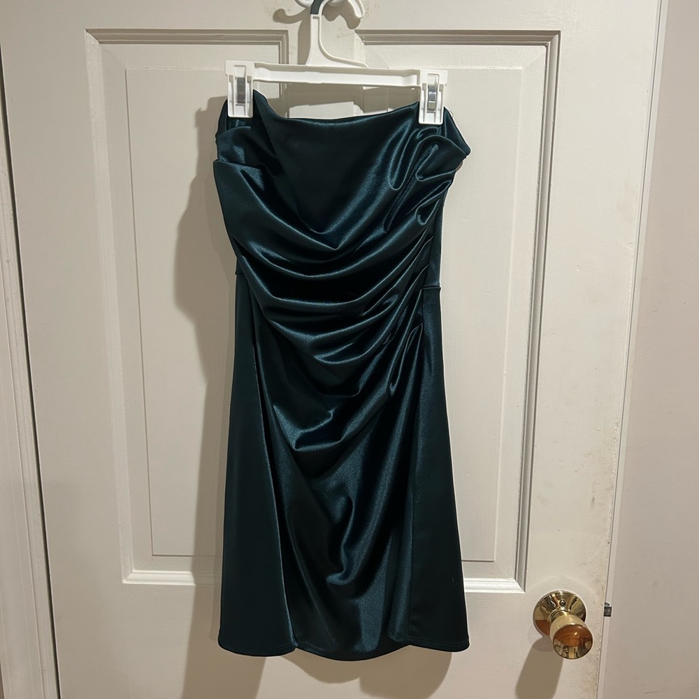 Homecoming Windsor Strapless Emerald Green Dress